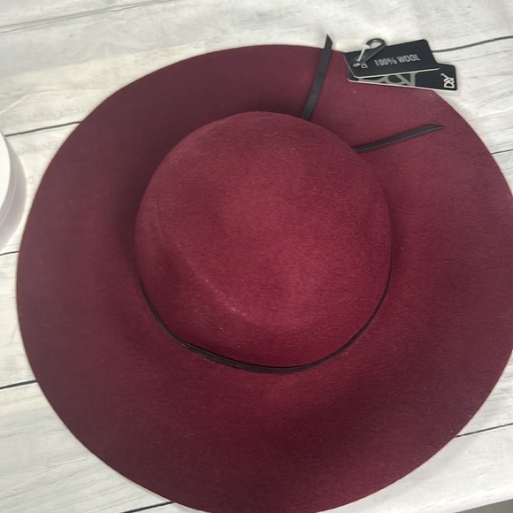 D&Y Burgundy Wool Wide Brim Floppy Hat - Picture 5 of 10